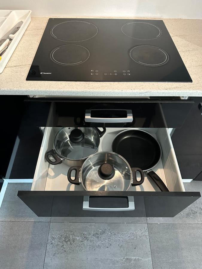 Apartman Byt 75M2 Klid Priroda Pro Rodinu Praag Buitenkant foto