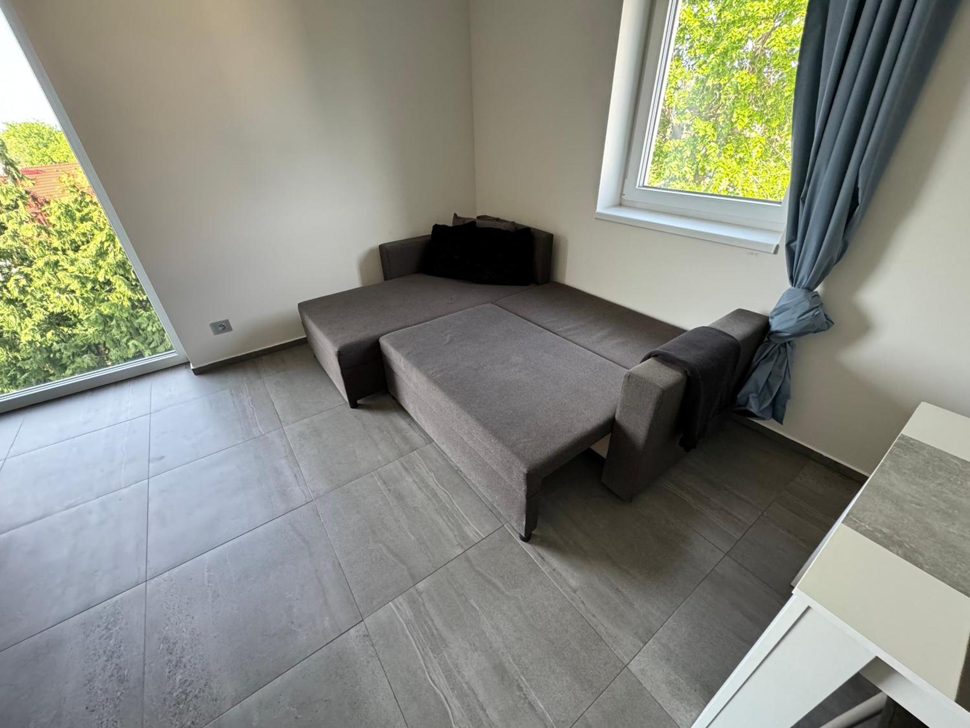 Apartman Byt 75M2 Klid Priroda Pro Rodinu Praag Buitenkant foto