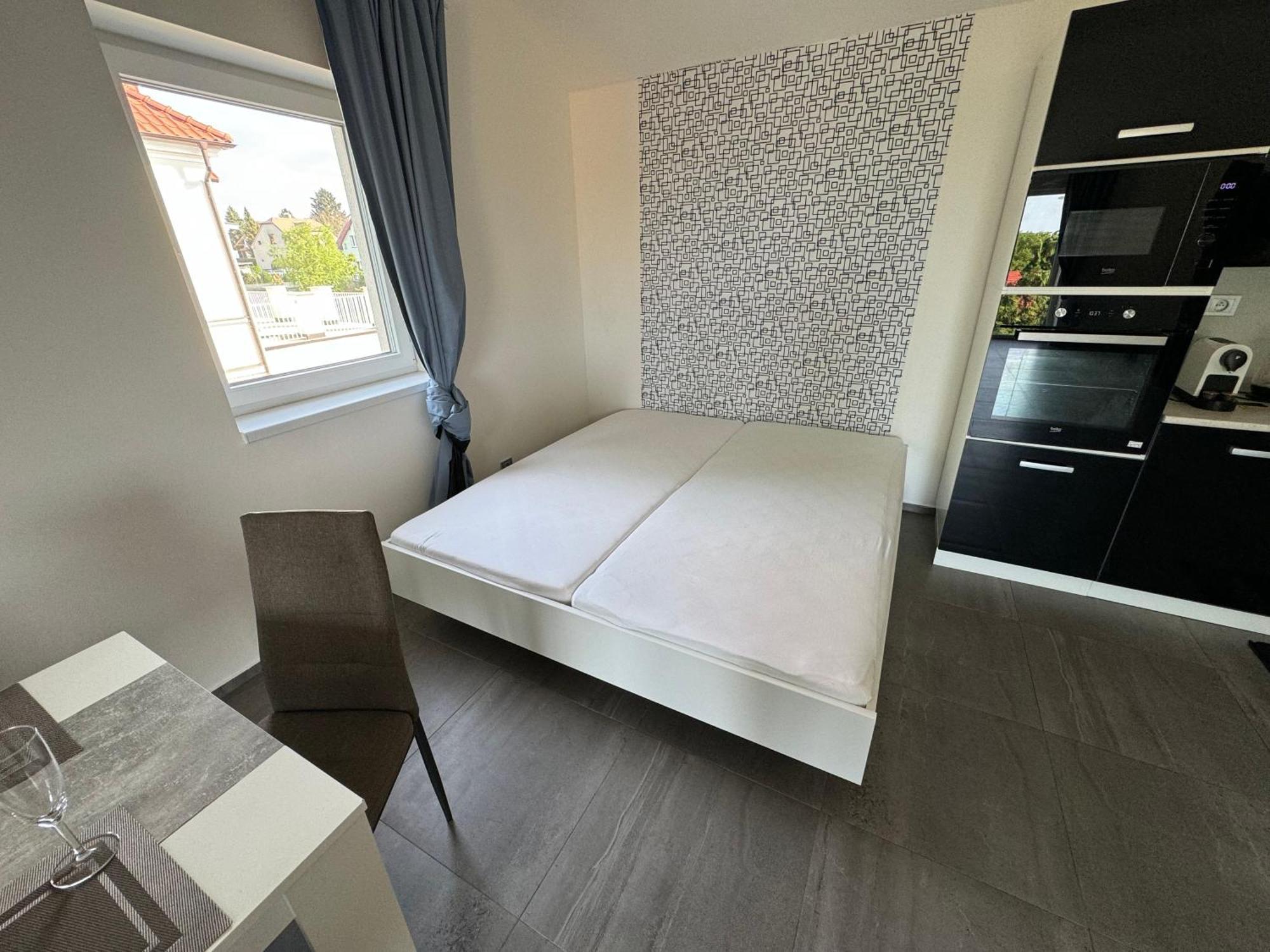 Apartman Byt 75M2 Klid Priroda Pro Rodinu Praag Buitenkant foto